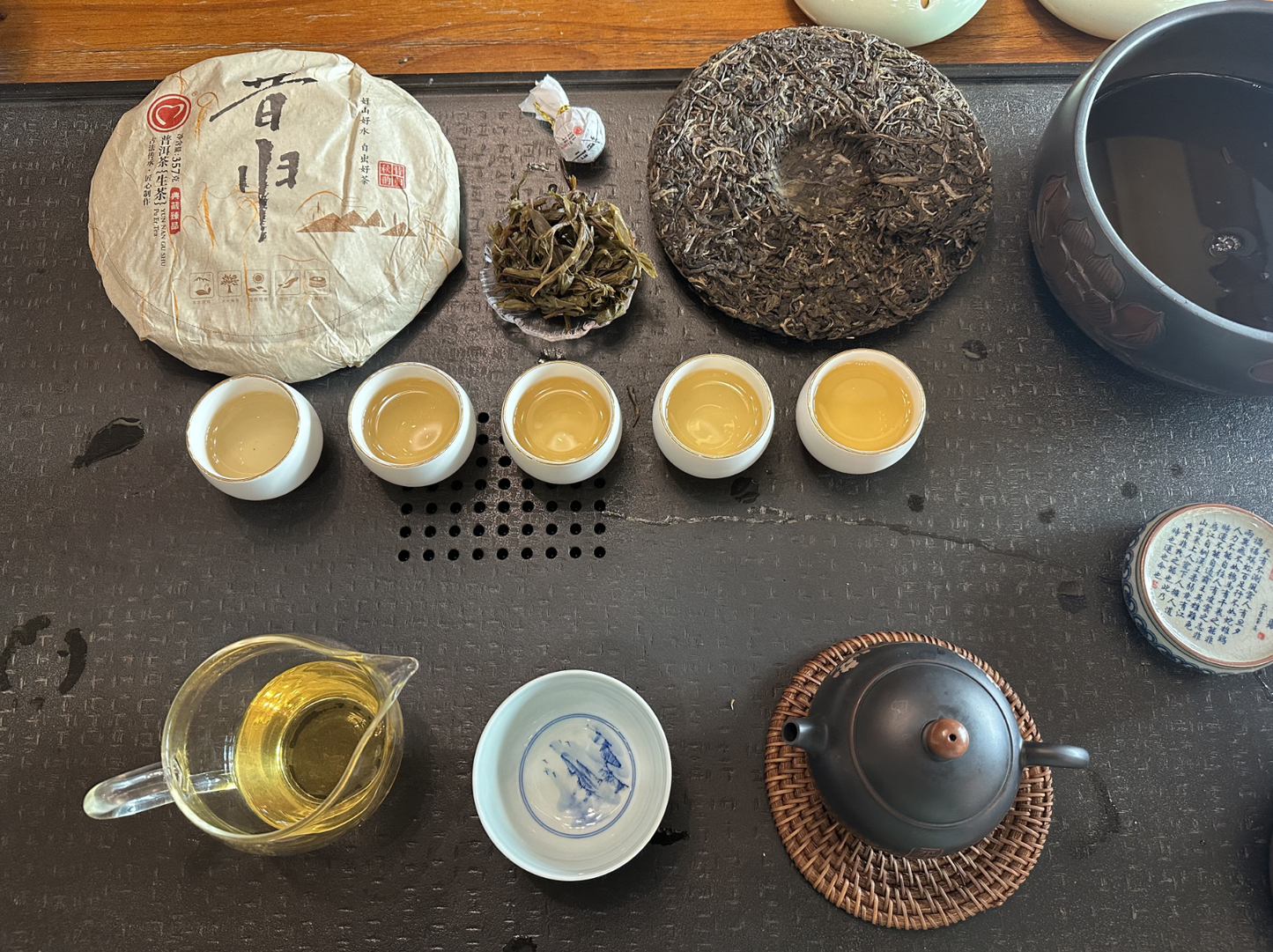 #30 XiGui QiuYun gushu 2022 sheng puer (昔归秋韵古树)
