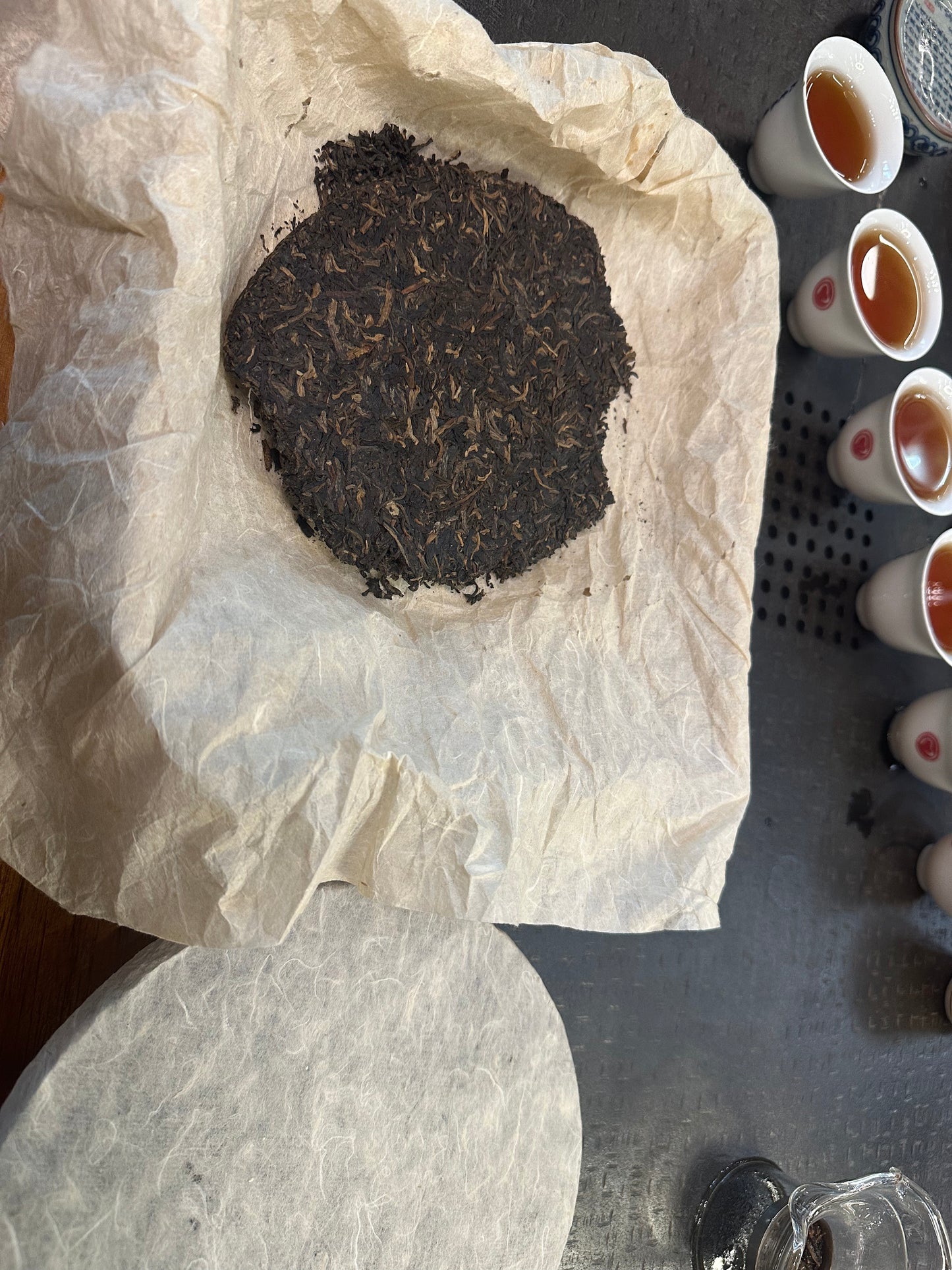 #22 xià guān tiě bǐng 2002 sheng puer (下关铁饼)