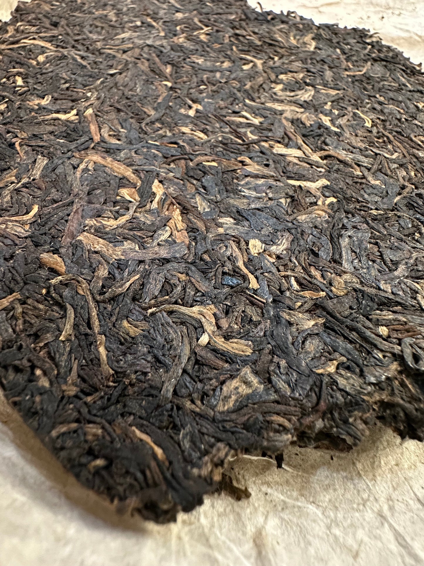 #22 xià guān tiě bǐng 2002 sheng puer (下关铁饼）